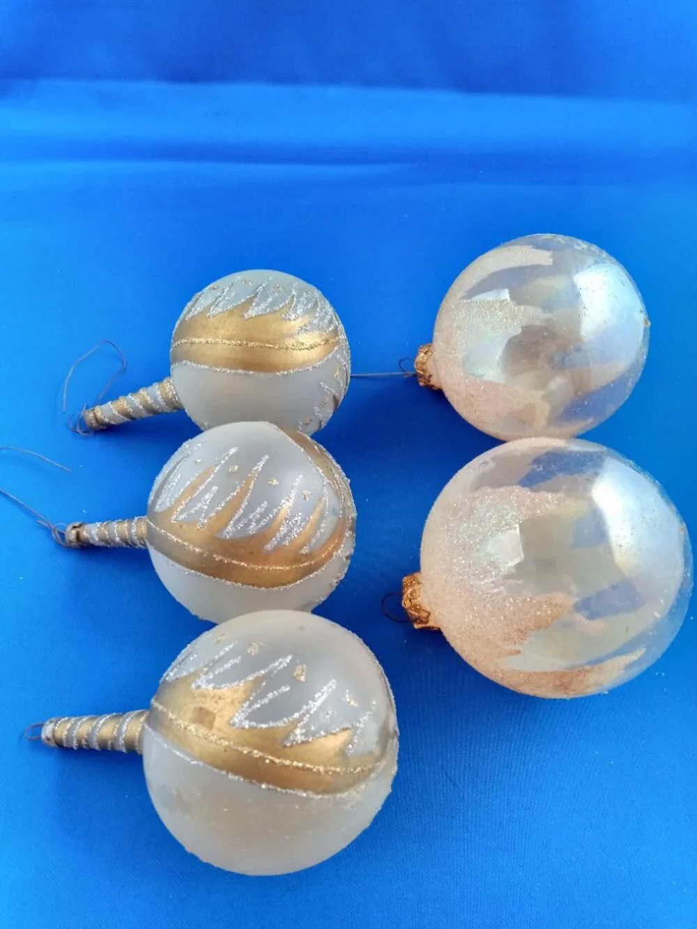 5 vintage glass with hand painted glitter Christmas  ornaments in box